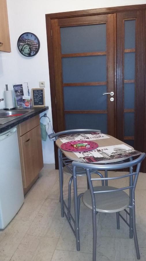 Le Broctia Rose Apartment นามูร์ ภายนอก รูปภาพ